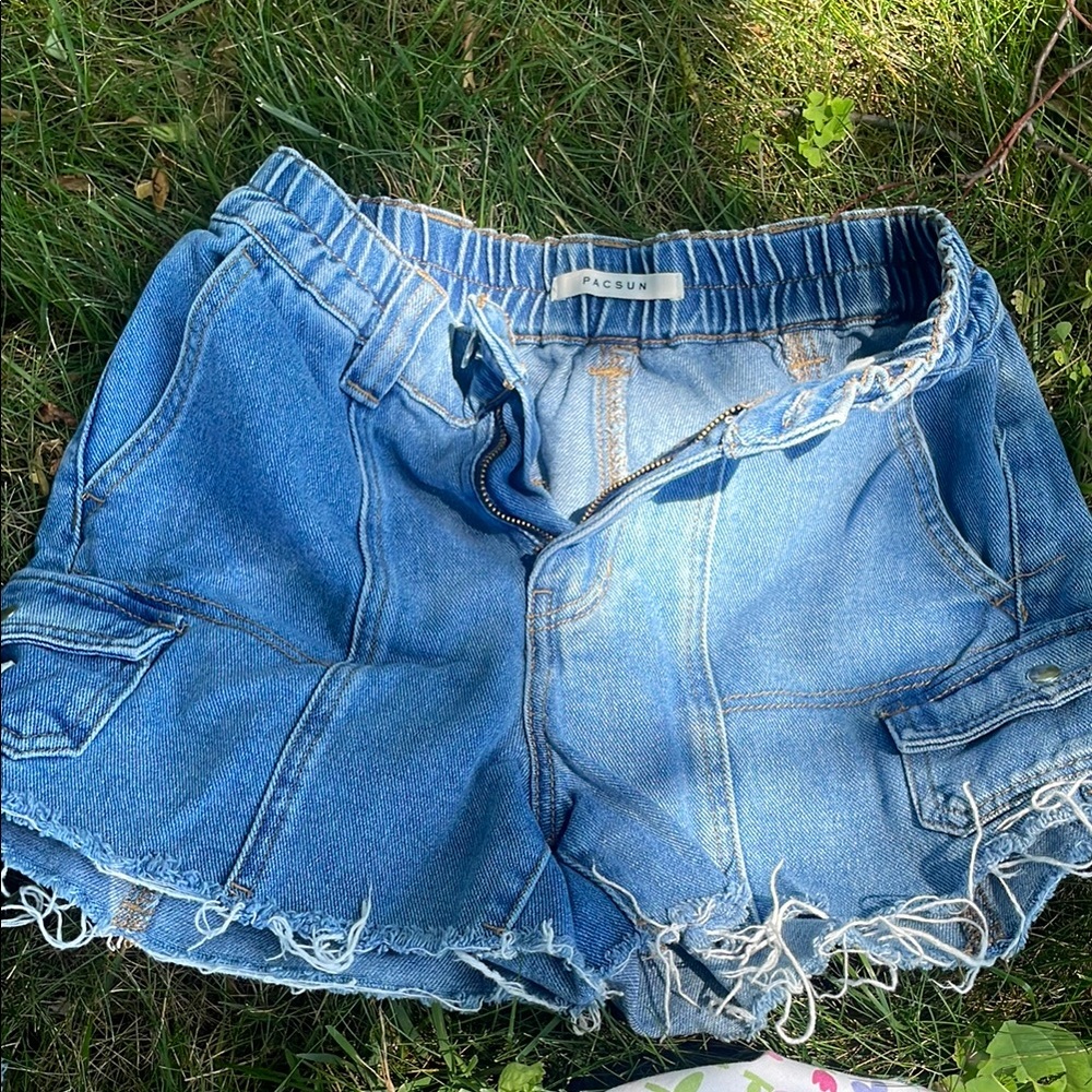PacSun Cargo Jean Shorts with Distressed Hem